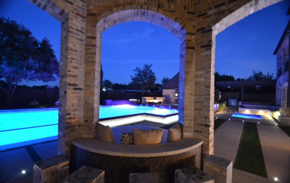 HGTV Ultimate Pool See Thru Pool - Claffey Pools