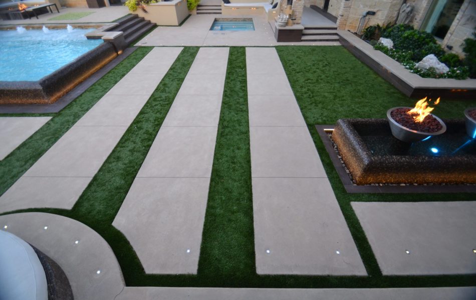 HGTV Ultimate Pool See Thru Pool - Claffey Pools