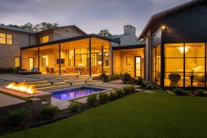 Hill Country Modern Elite Swimming Pool - Claffey Pools