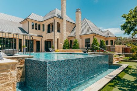 Stunning Negative Edge Space